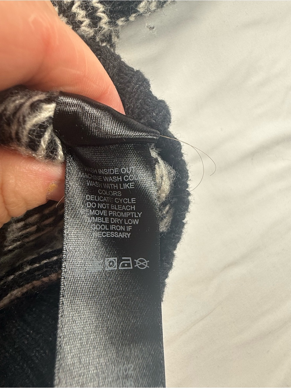 Dkny Black Zip-Front Crewneck Sweater with White Nordic Trim - Picture 4 of 4